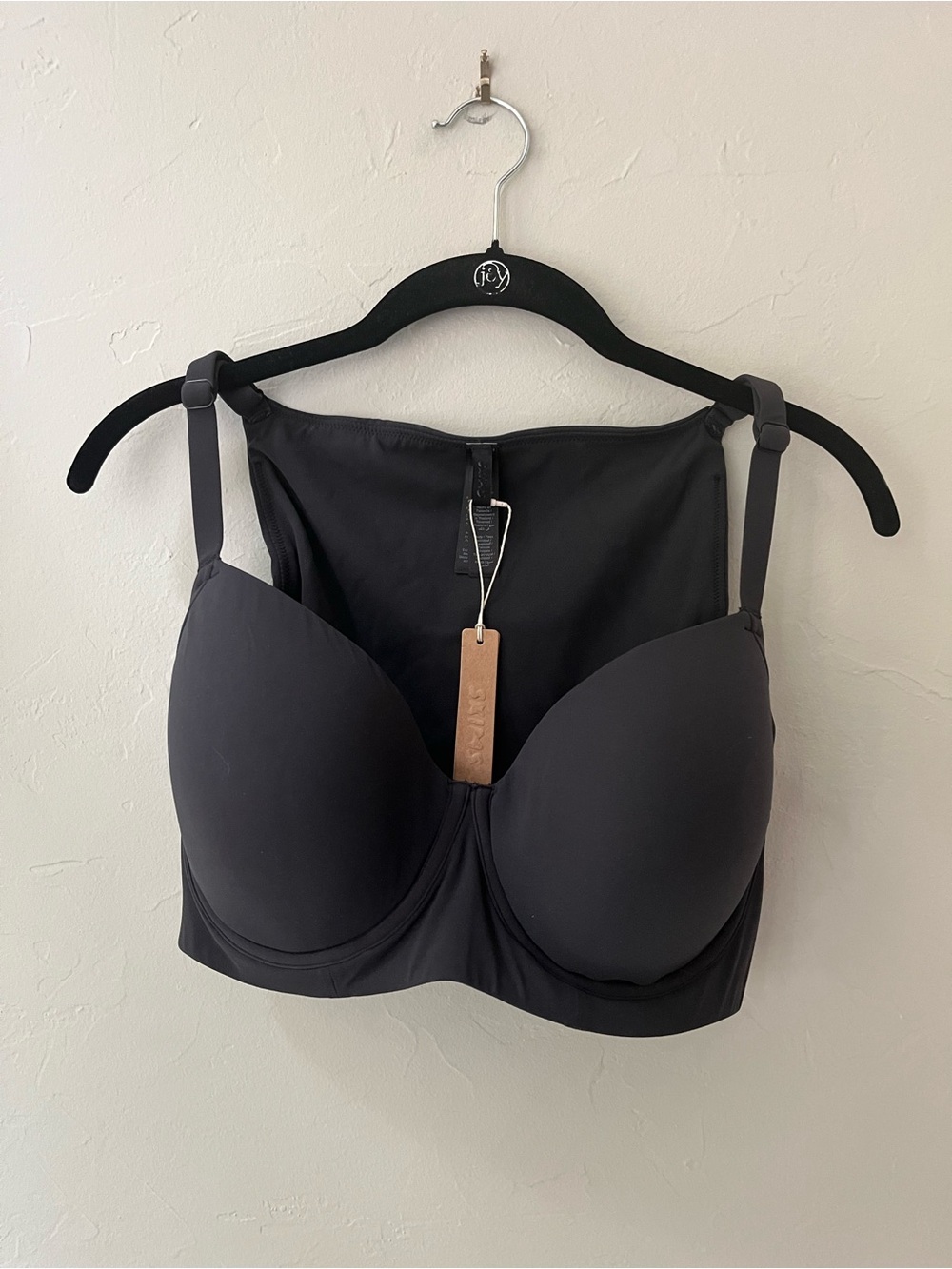 SKIMS FITS EVERYBODY FULL COVERAGE BACK SMOOTHING BRA ONYX 36C